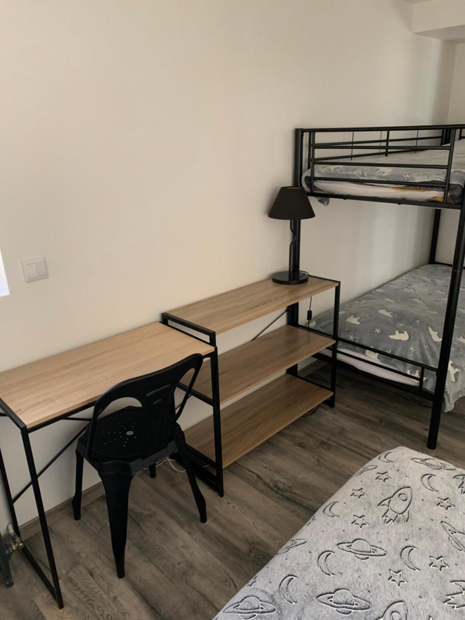 Chez Sophie Et Gege. Maison De Ville, Deux Chambres, De Plain-Pied Фижак Екстериор снимка